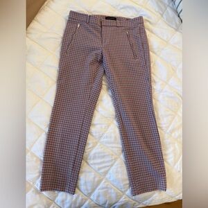 Banana Republic women’s trousers, petite 4, plaid pattern